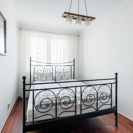 Bukowinska 12 Prywatne Mieszkanie 80M2 Z Dwiema Sypialniami I Balkonem 2X Bezplatne Miejsca Parkingowe Samodzielne Zameldowanie! Private Garage! Self Check-In System! Varşovia Exterior foto