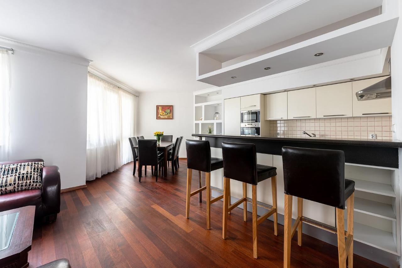 Bukowinska 12 Prywatne Mieszkanie 80M2 Z Dwiema Sypialniami I Balkonem 2X Bezplatne Miejsca Parkingowe Samodzielne Zameldowanie! Private Garage! Self Check-In System! Varşovia Exterior foto